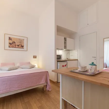 Rome@home Cozy Apt 3 로마